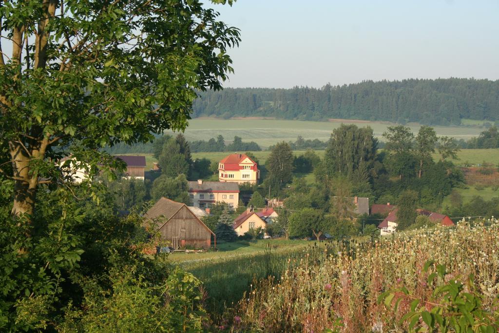 Familiehuis Fuchs Horni Branna Quarto foto