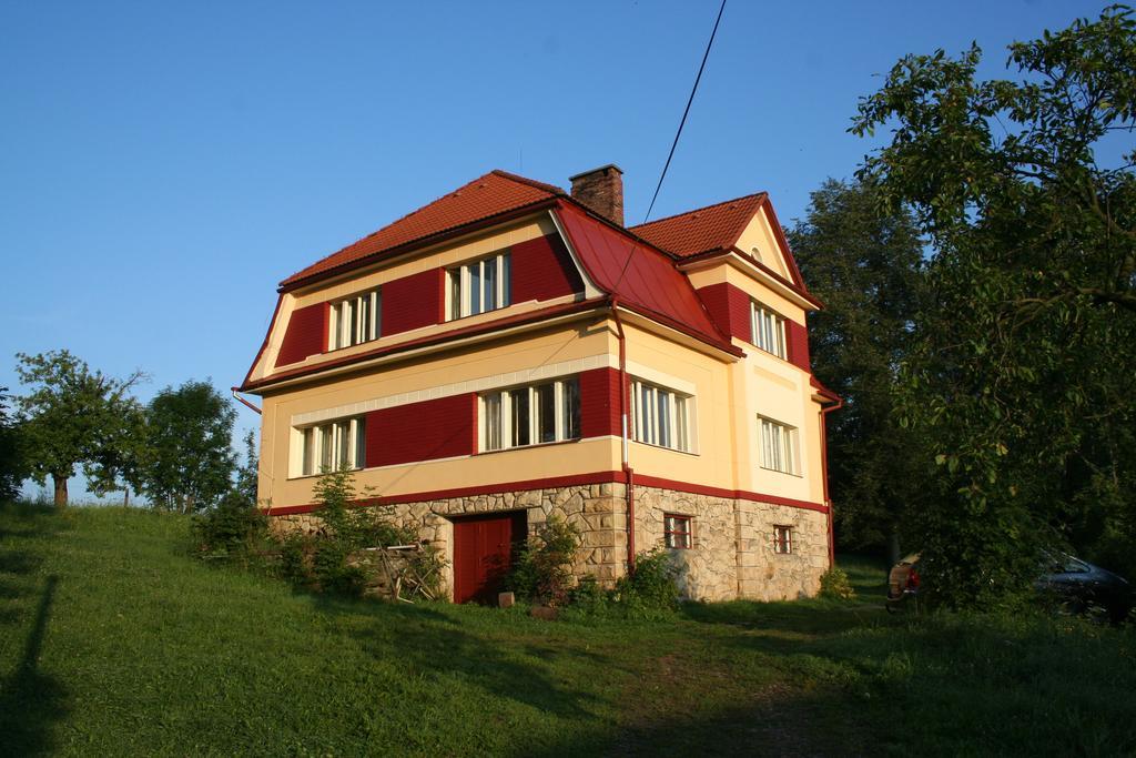 Familiehuis Fuchs Horni Branna Quarto foto